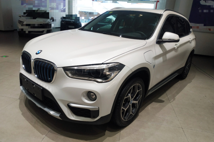 BMW X1 New Energy 2018 car image #2