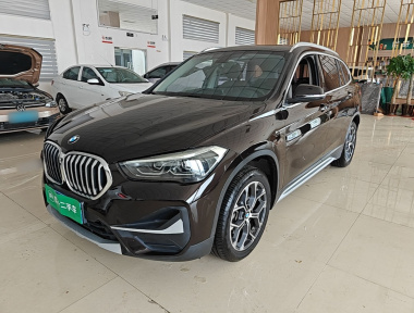 BMW X1 2020 BMW X1 2020 car image