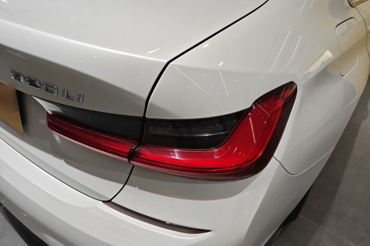 BMW 3 Series 2021 изображение автомобиля #7