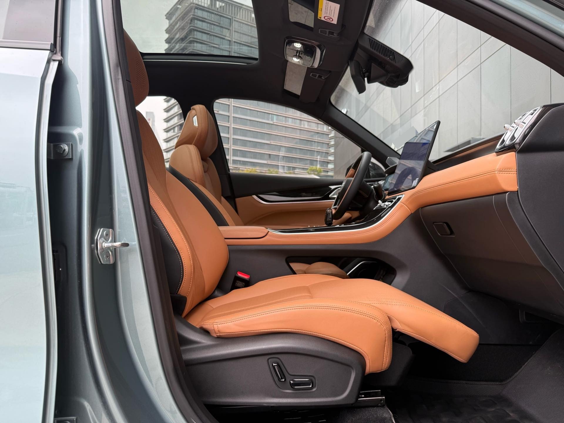 GEELY Boyue L 2025 imagem de carro #11