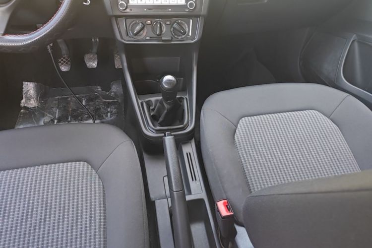 Volkswagen Santana 2018 #14 Volkswagen Santana 2018 car image #14