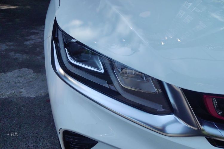 GEELY Coolray 2019 car image #8