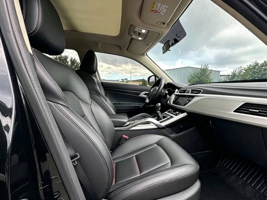 GEELY Boyue 2017 car image #4