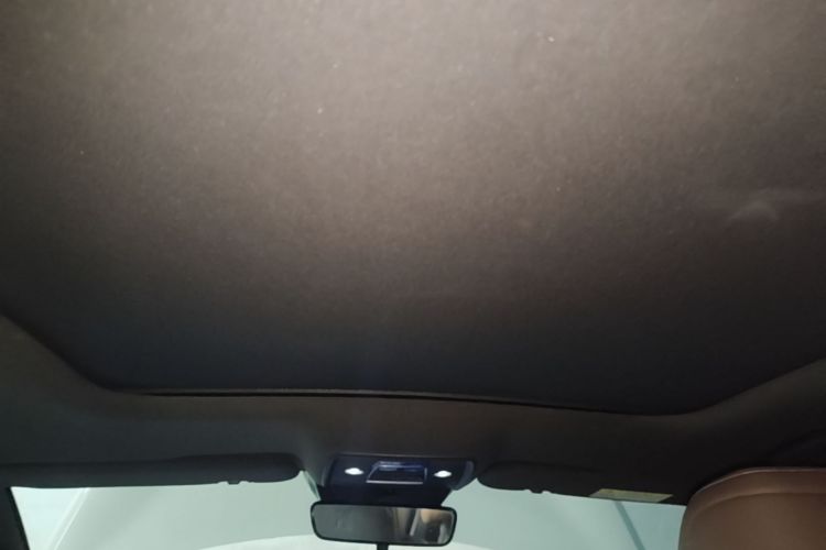 BYD Han 2021 car image #18
