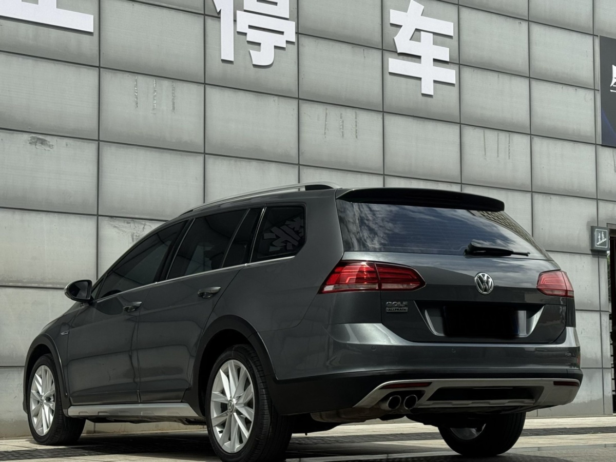 Volkswagen Golf (Imported) 2019 #7 Volkswagen Golf (Imported) 2019 car image #7