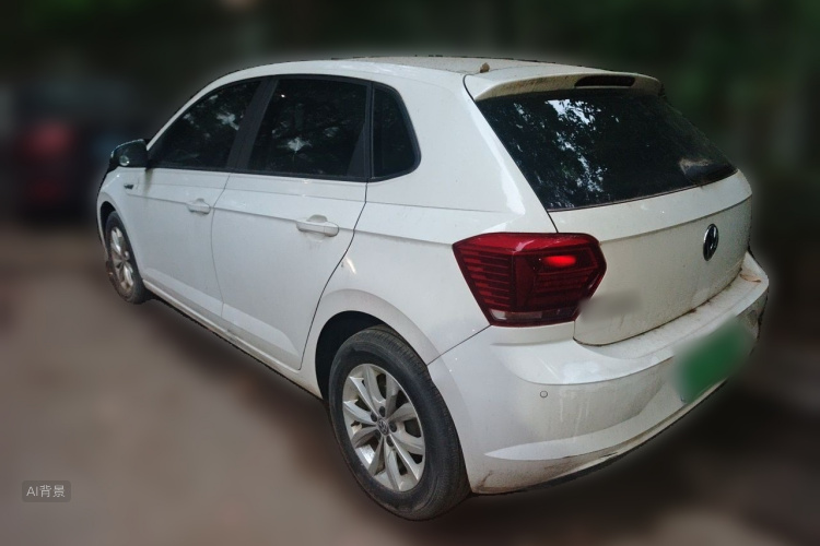 Volkswagen Polo 2021 car image #5