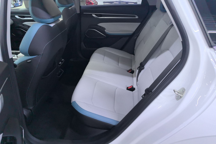 GEELY Emgrand 2023 #10 GEELY Emgrand 2023 imagem de carro #10