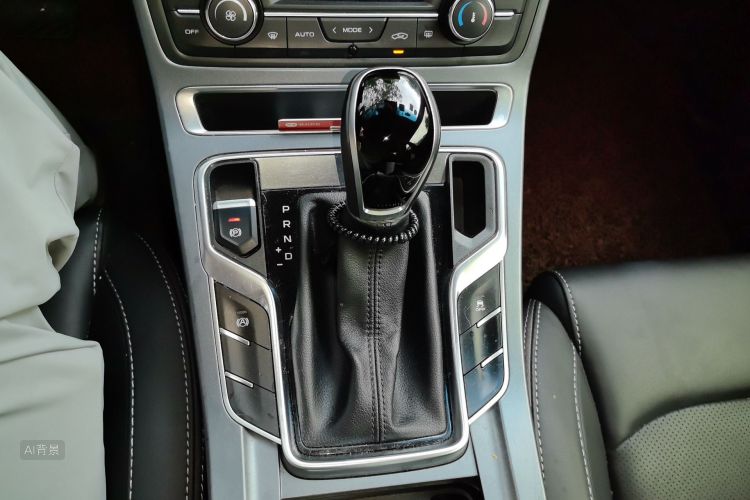 GEELY Emgrand 2018 #16 GEELY Emgrand 2018 immagine di auto #16