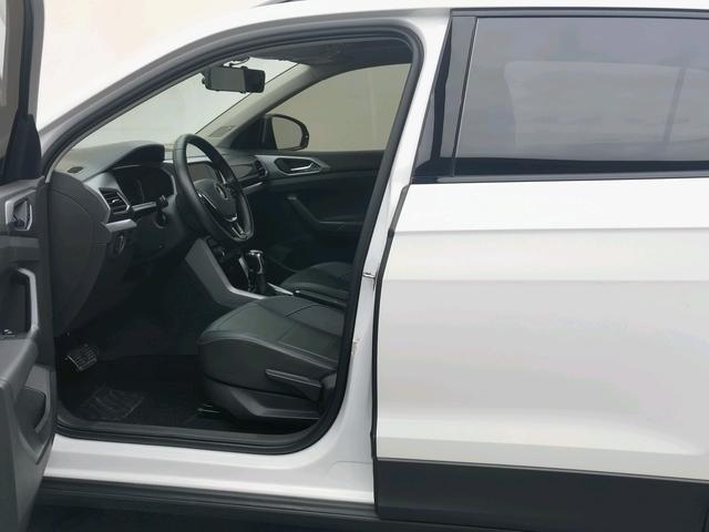 Volkswagen T-Cross 2022 #17 Volkswagen T-Cross 2022 car image #17