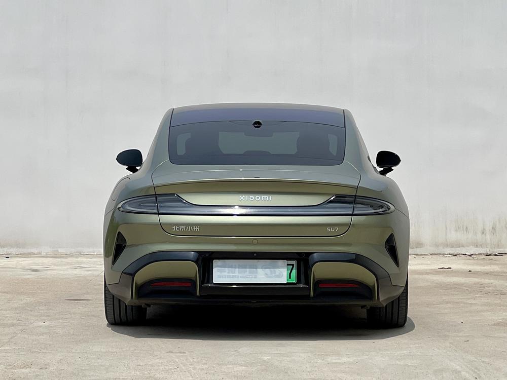 MI SU7 2024 car image #5