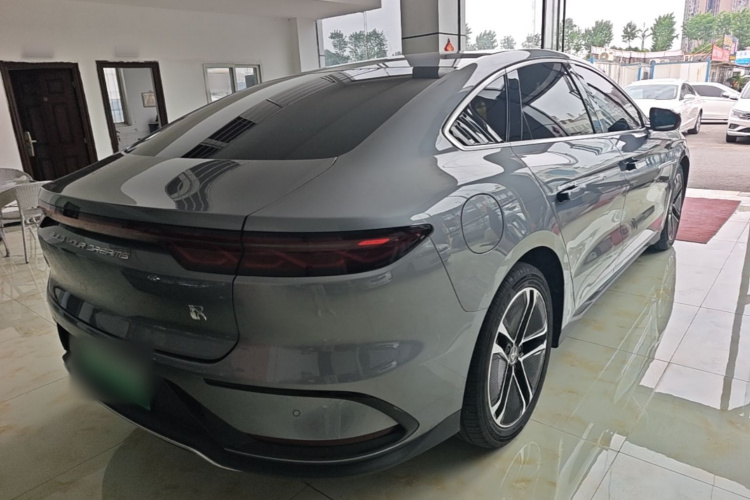 BYD Han 2023 car image #7