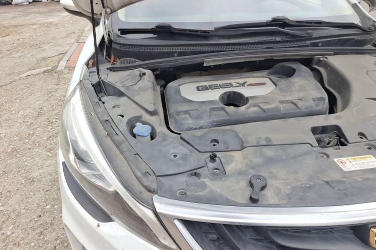 GEELY Emgrand GS 2017 car image #22