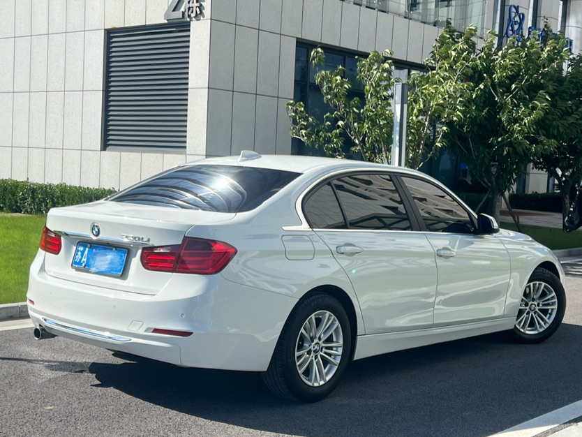 BMW 3 Series 2014 #4 BMW 3 Series 2014 car image #4