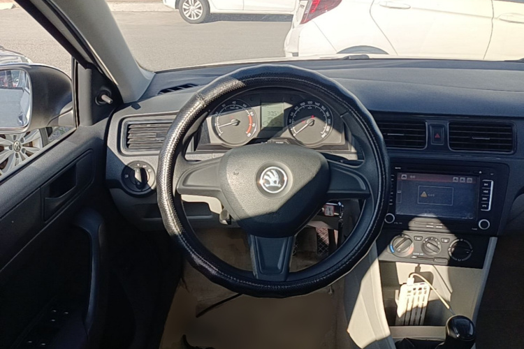 2016 #11 2016 car image #11