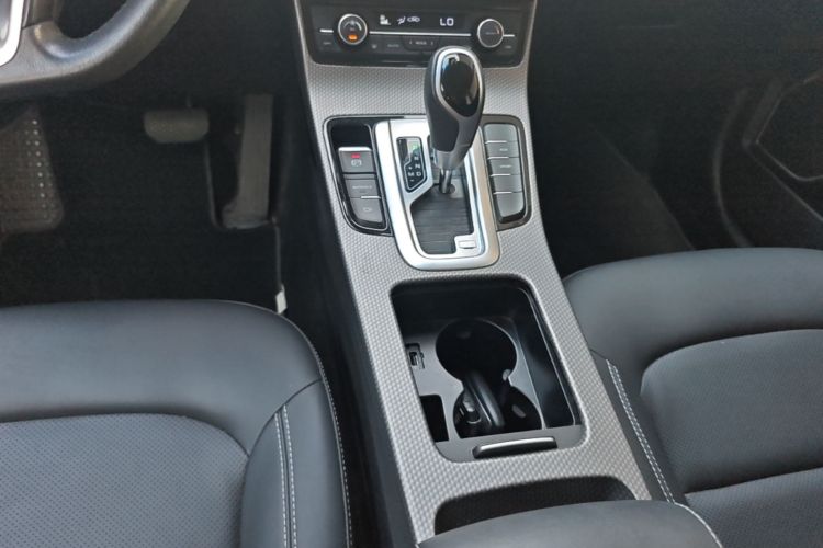 GEELY Emgrand GS 2018 #14 GEELY Emgrand GS 2018 car image #14