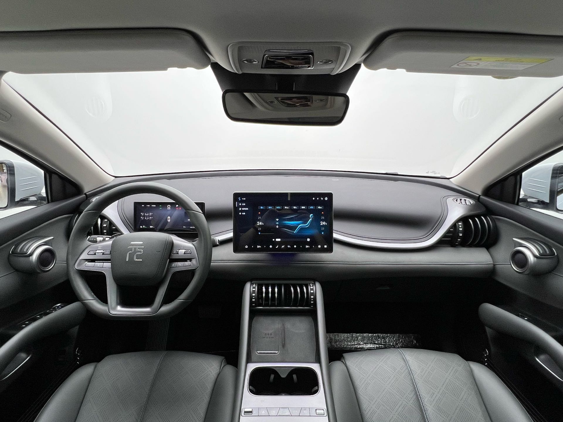 BYD Yuan Plus 2025 #9 BYD Yuan Plus 2025 car image #9