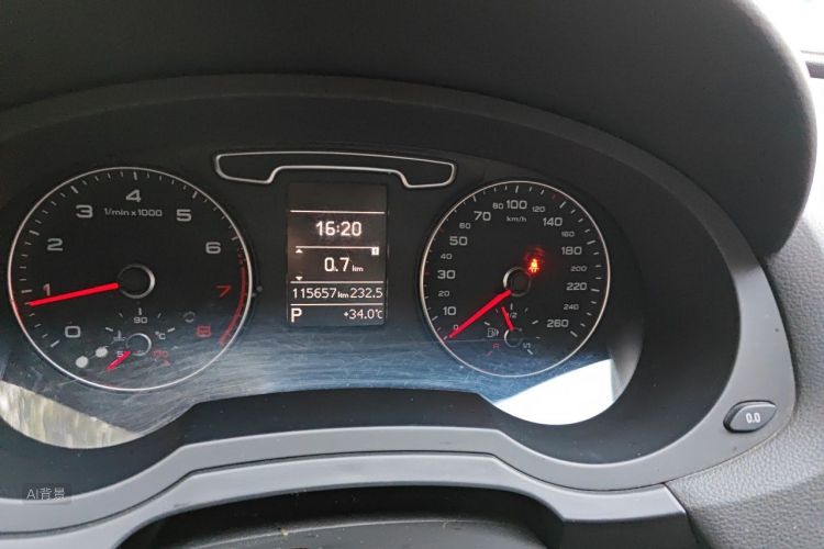 Audi Q3 2015 #13 Audi Q3 2015 car image #13