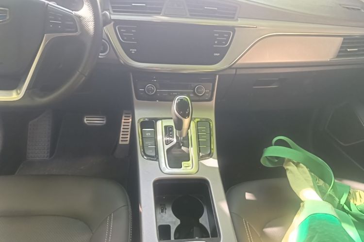 GEELY Emgrand GS 2018 #14 GEELY Emgrand GS 2018 car image #14