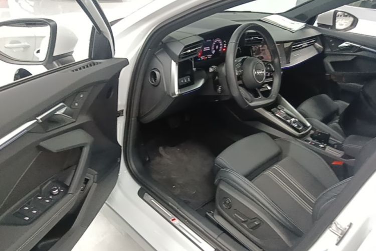 Audi A3 2024 car image #16