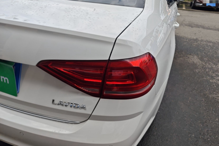 Volkswagen Lavida 2018 #8 Volkswagen Lavida 2018 car image #8