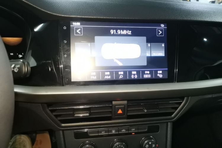 Volkswagen Lavida 2021 car image #13
