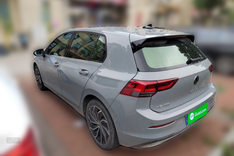 Volkswagen Golf 2022 immagine di auto #5