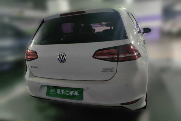 Volkswagen Golf 2016 car image #4