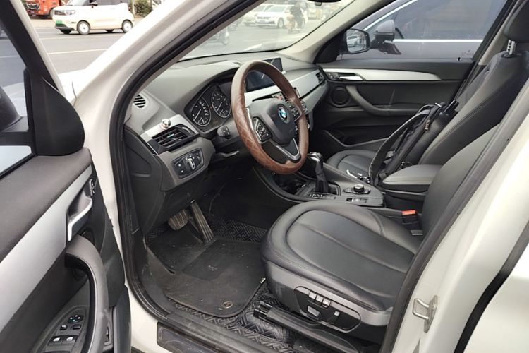 BMW X1 2017 صورة سيارة #16