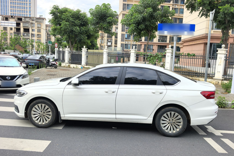 Volkswagen Lavida 2020 car image #9