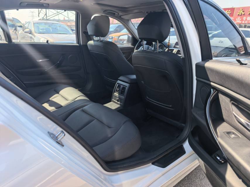 BMW 3 Series 2018 #6 BMW 3 Series 2018 imagen de coche #6