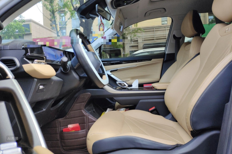 GEELY Boyue L 2024 immagine di auto #17