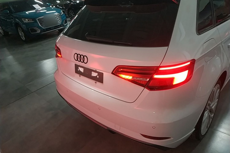 Audi A3 2019 #6 Audi A3 2019 car image #6