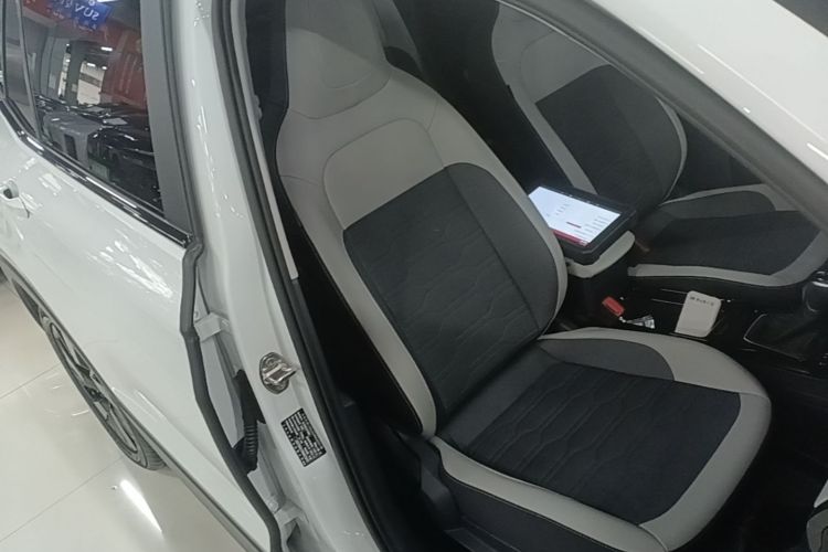 Volkswagen Tharu 2025 car image #24