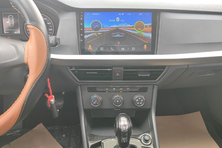 Volkswagen Lavida 2019 car image #13