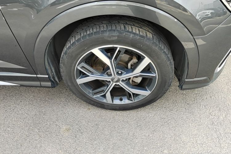 Audi Q3 2020 #9 Audi Q3 2020 car image #9