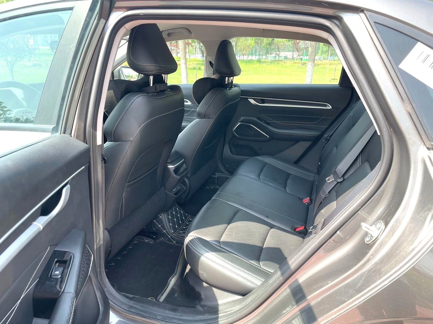 GEELY Emgrand 2023 immagine di auto #8