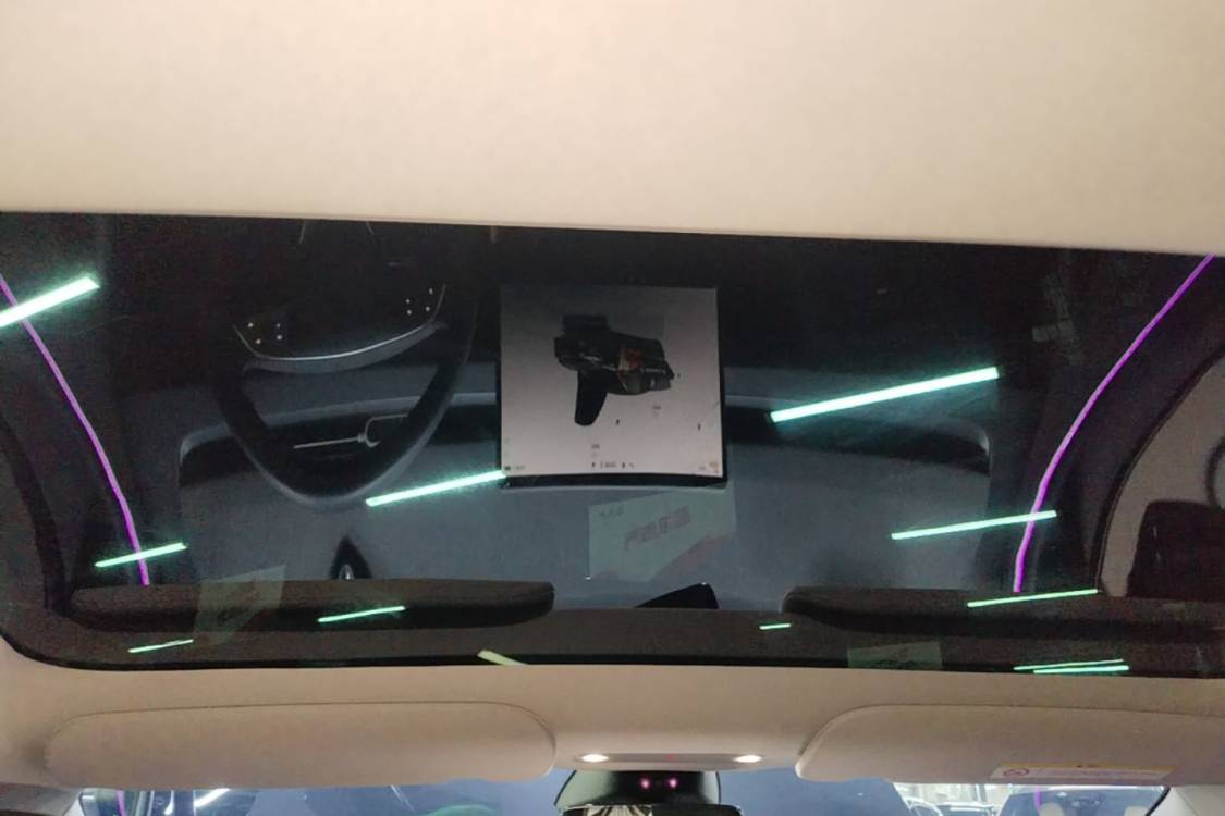 Tesla Model 3 2024 imagen de coche #14