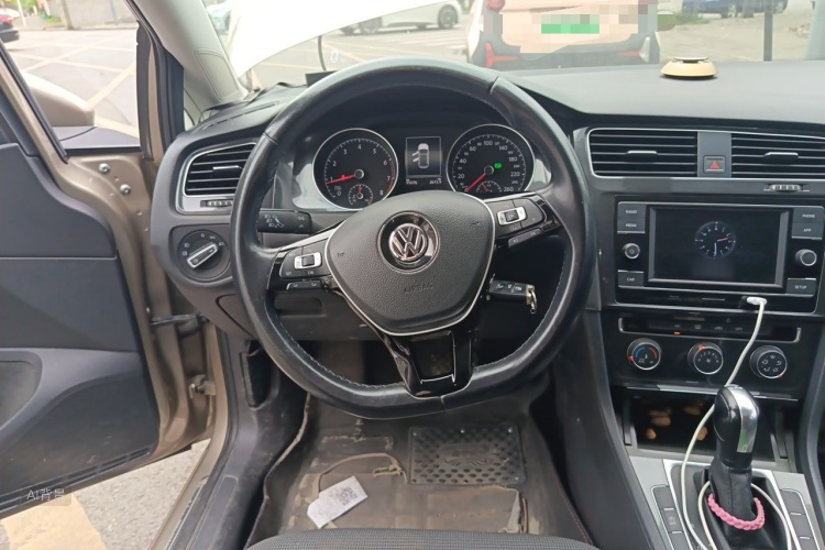 Volkswagen Golf 2018 #12 Volkswagen Golf 2018 car image #12
