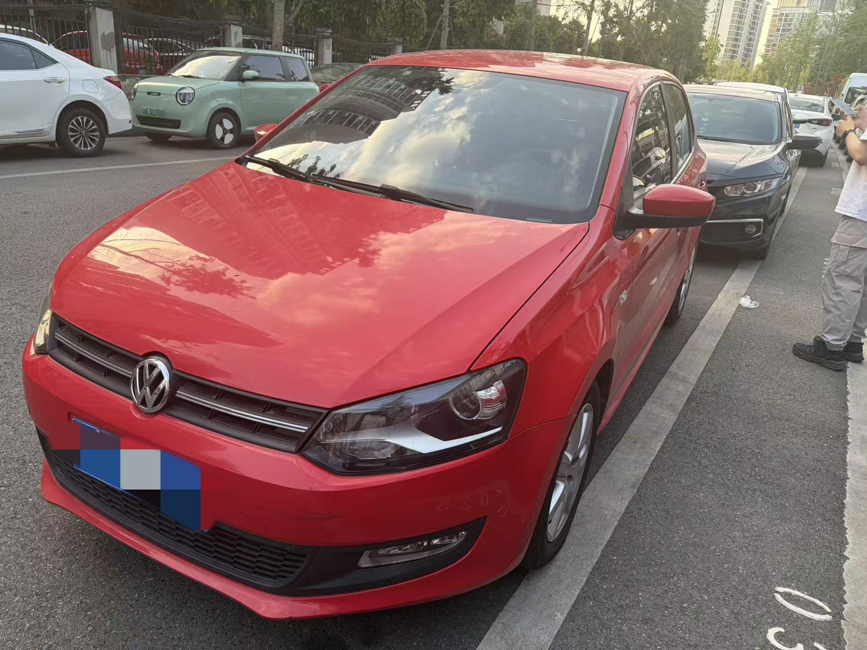 Volkswagen Polo 2014 Volkswagen Polo 2014 car image