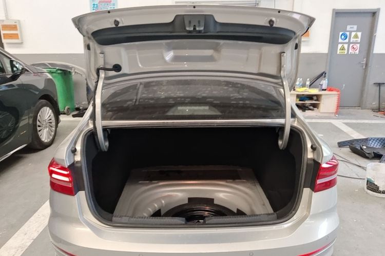 Volkswagen Lavida 2019 #19 Volkswagen Lavida 2019 car image #19