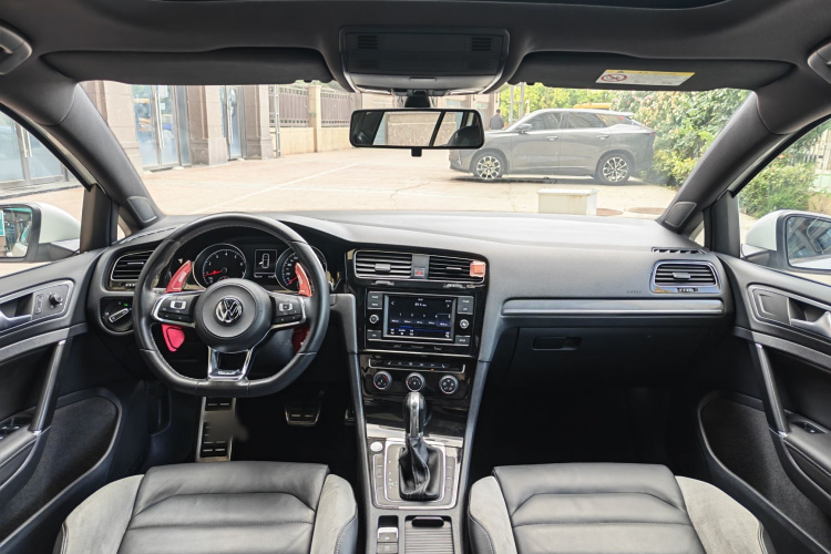Volkswagen Golf 2018 #10 Volkswagen Golf 2018 car image #10