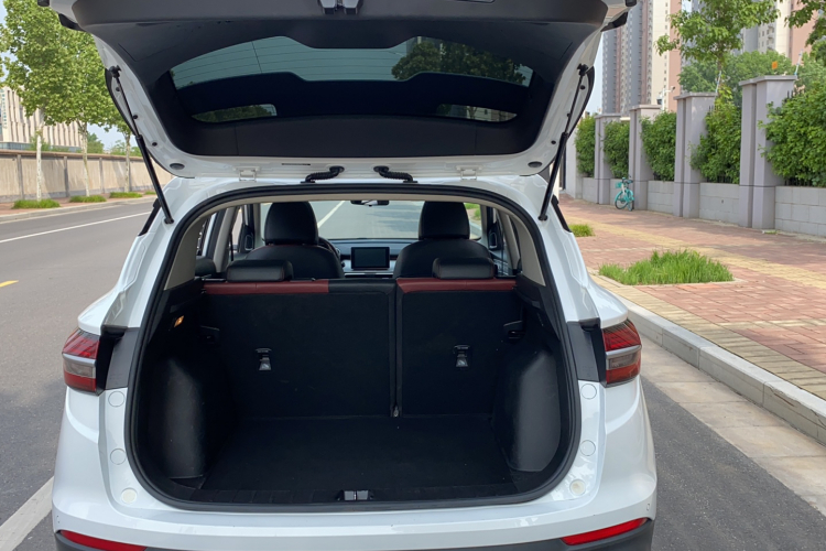 GEELY Coolray 2021 #19 GEELY Coolray 2021 car image #19