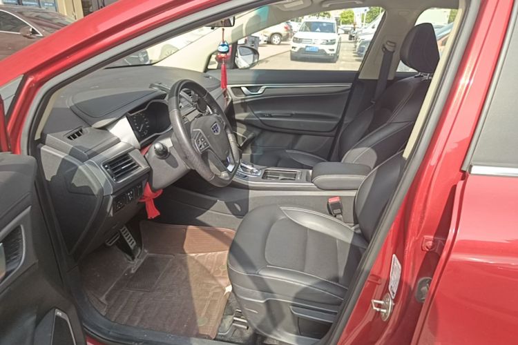 GEELY Emgrand GS 2017 car image #15