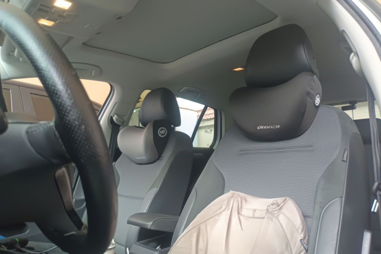 Volkswagen Golf 2019 #15 Volkswagen Golf 2019 car image #15