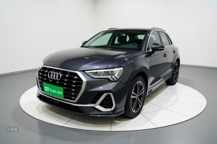 Audi Q3 2021 car image #2