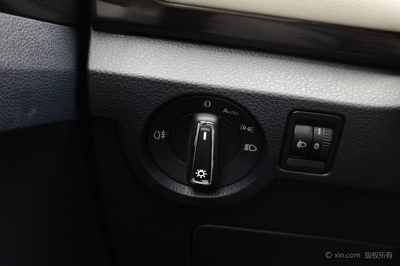Volkswagen Tharu 2026 car image #22
