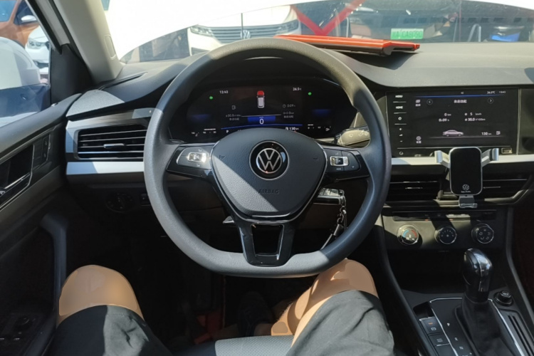 Volkswagen Lavida 2021 #15 Volkswagen Lavida 2021 car image #15