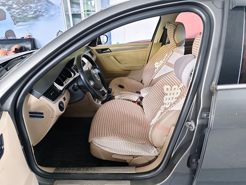 Volkswagen Bora 2013 صورة سيارة #2