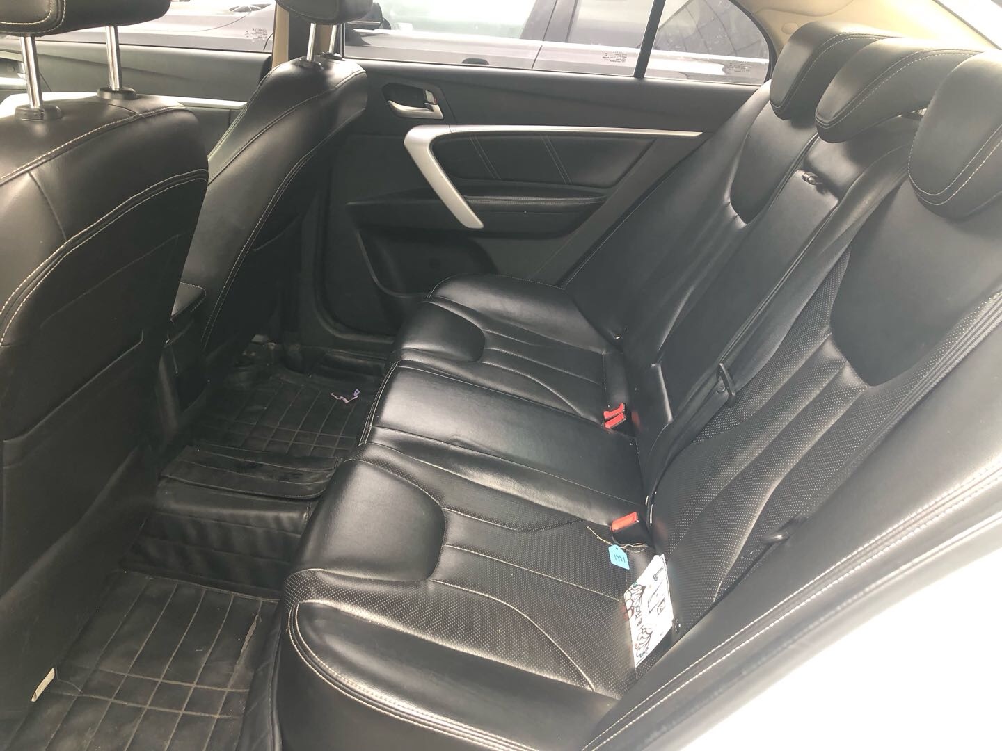 GEELY Emgrand 2017 car image #13