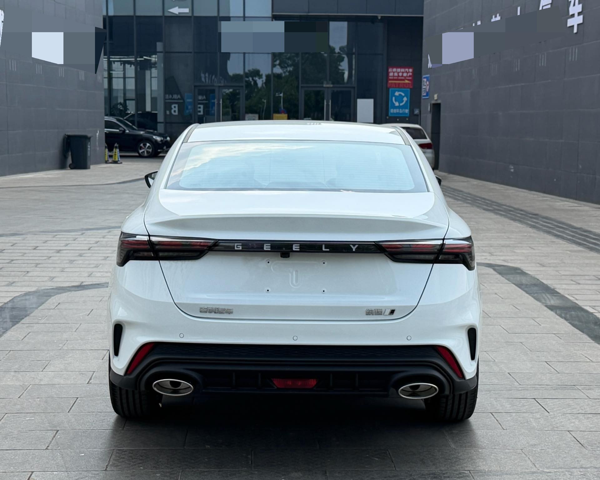 GEELY Binray 2026 car image #8